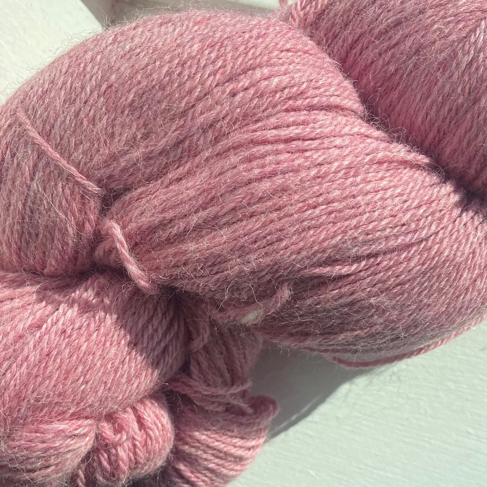 HEATHER PRIME ALPACA Yarn - Approx warm Pink - Picture 3 of 6